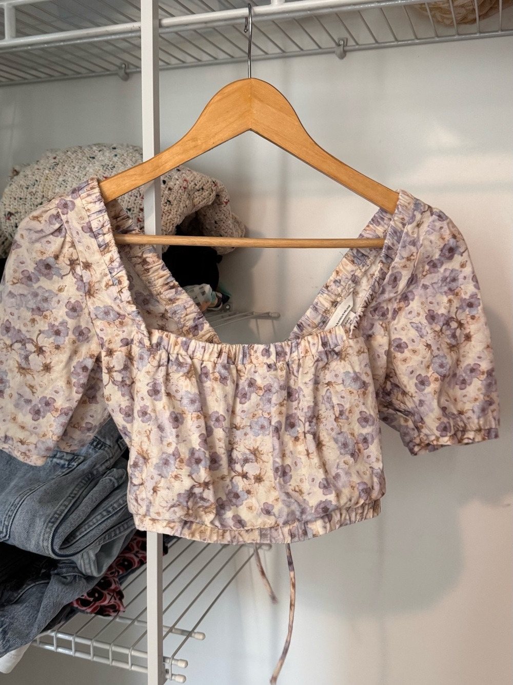 H&M Lavender Floral Puff-Sleeve Crop Top